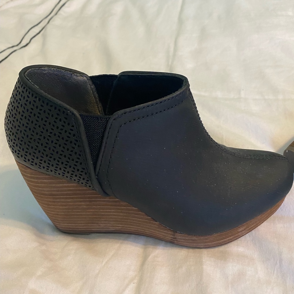 Dr. Scholl's Shoes Women's Harlow Ankle Bootie